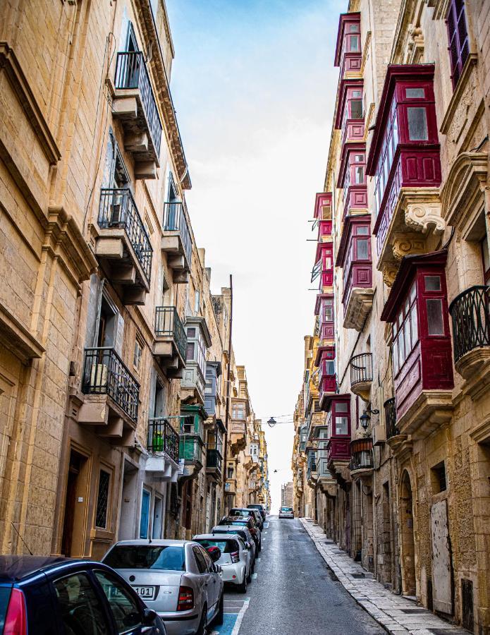 Moon Stone Apartment Valletta Ngoại thất bức ảnh