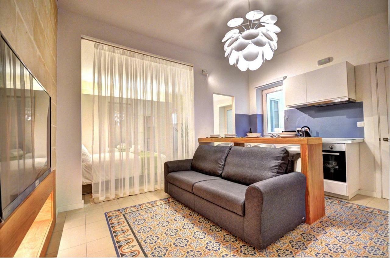 Moon Stone Apartment Valletta Ngoại thất bức ảnh